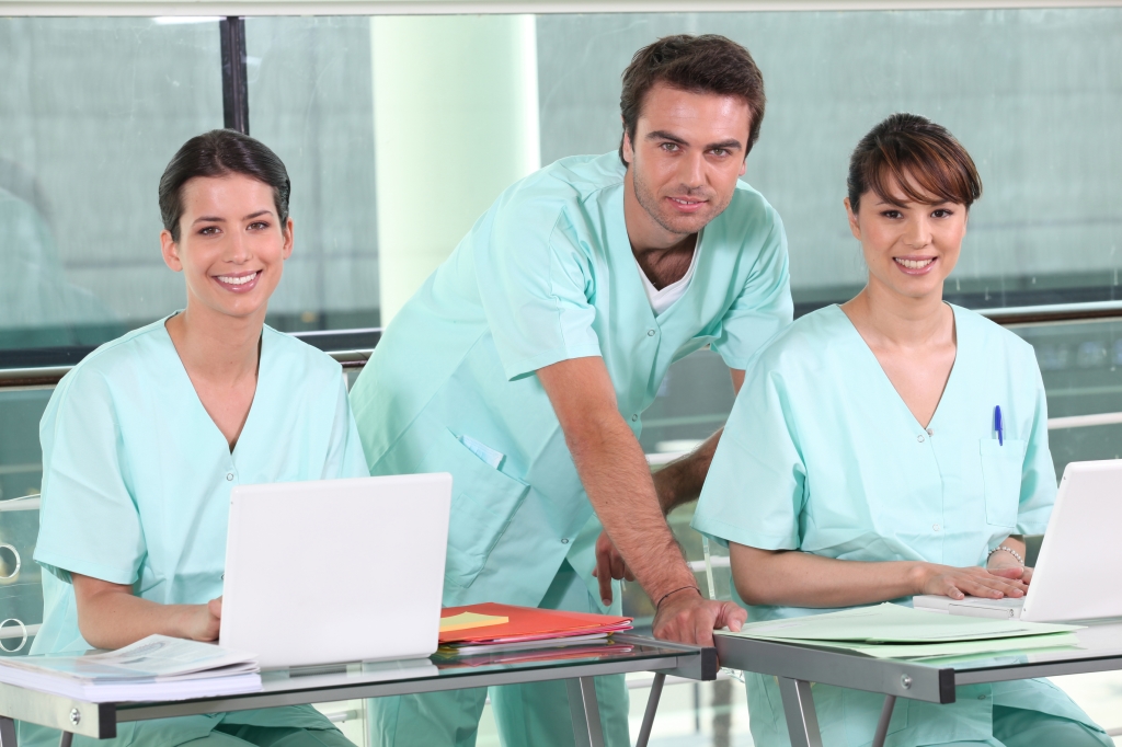 Can You Take CNA Classes Online?